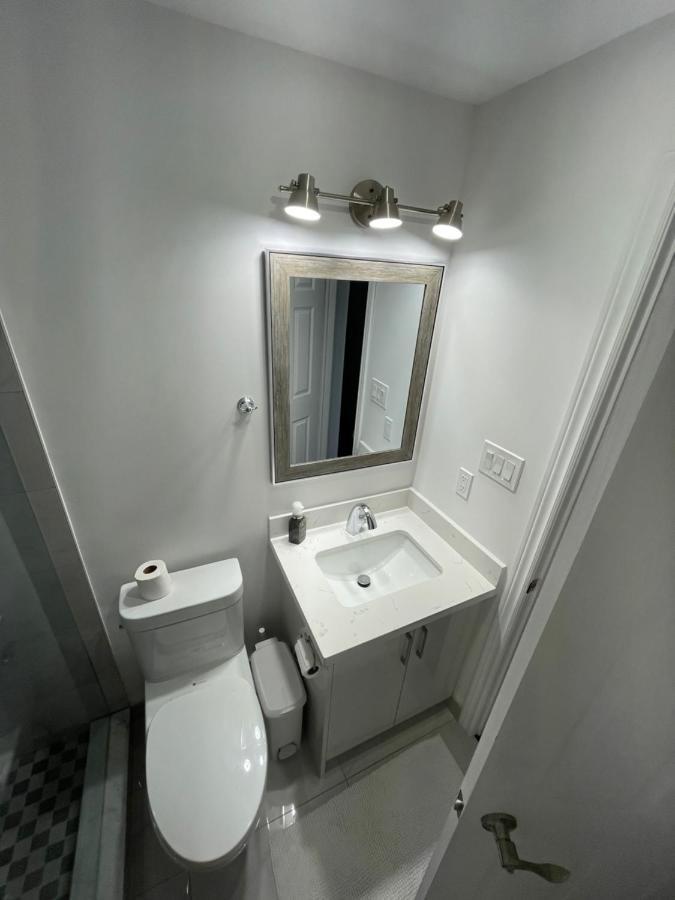 Toronto Great Located Apartman Kültér fotó